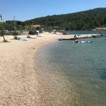 Casa vacanze Mobile Homes Krko